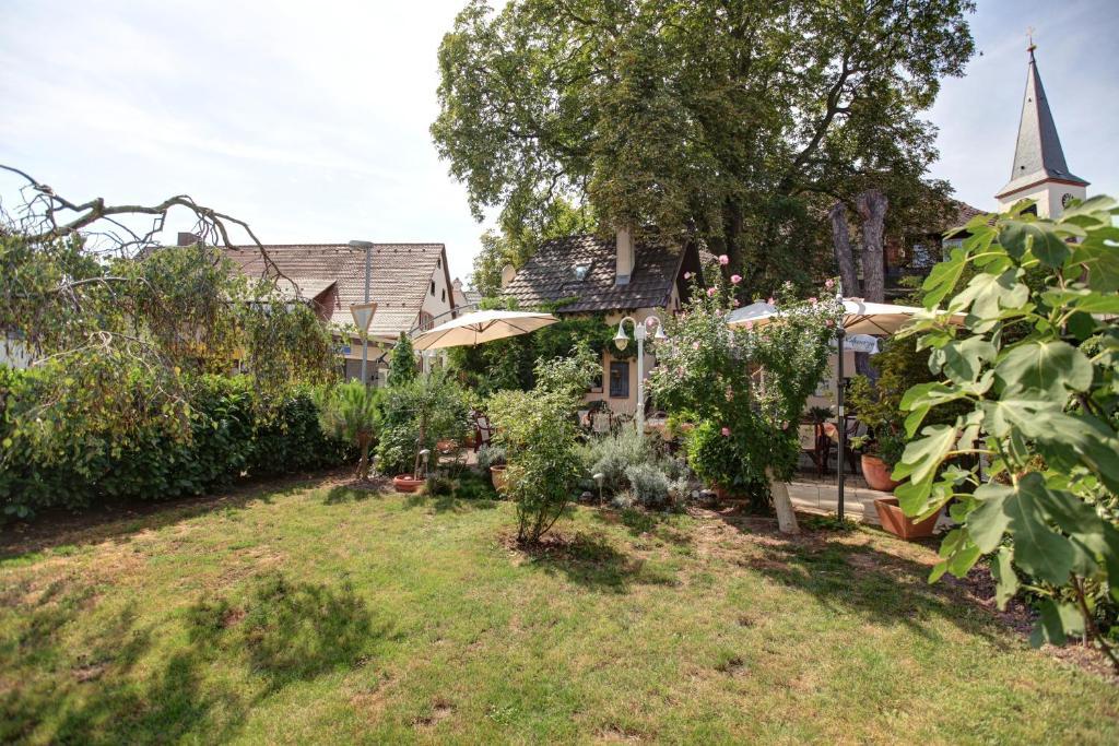 Gasthaus Zum Hirschen Oberrimsingen Εξωτερικό φωτογραφία